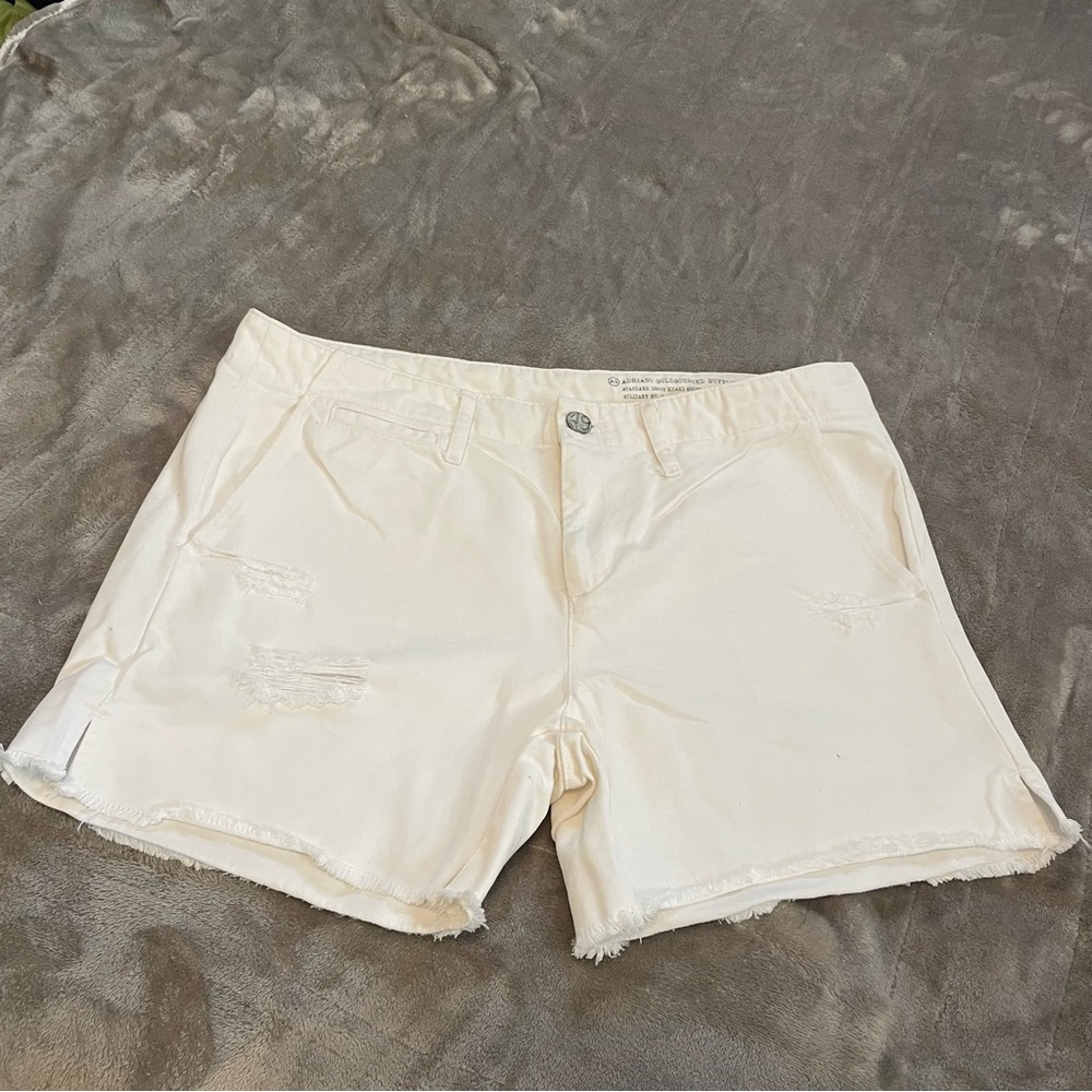 White Khaki Shorts AG Adriano Goldschmied